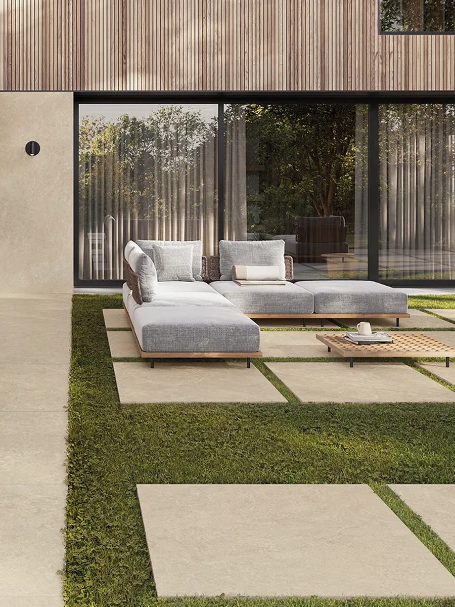 Trevi · Walnut Cross