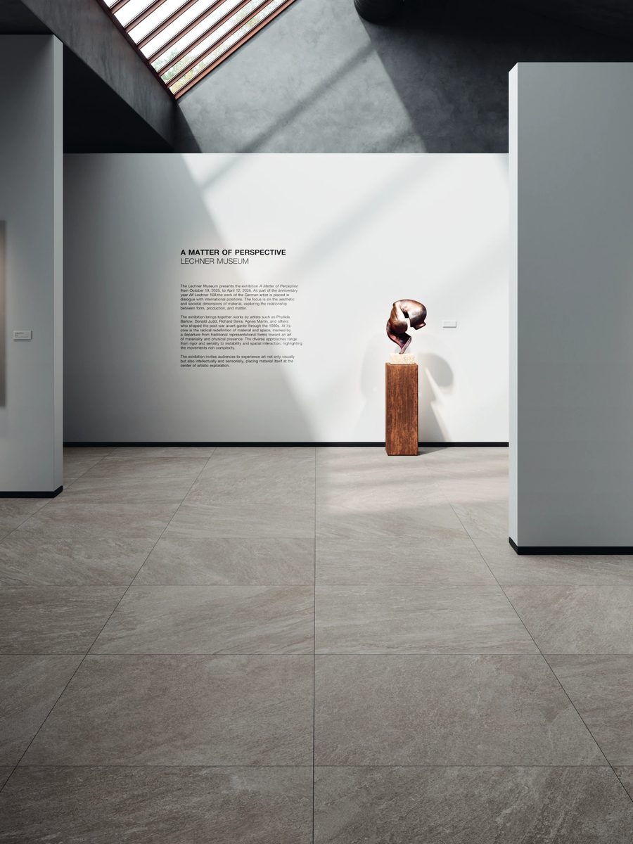 Titan · Light Grey 90 × 90 NR